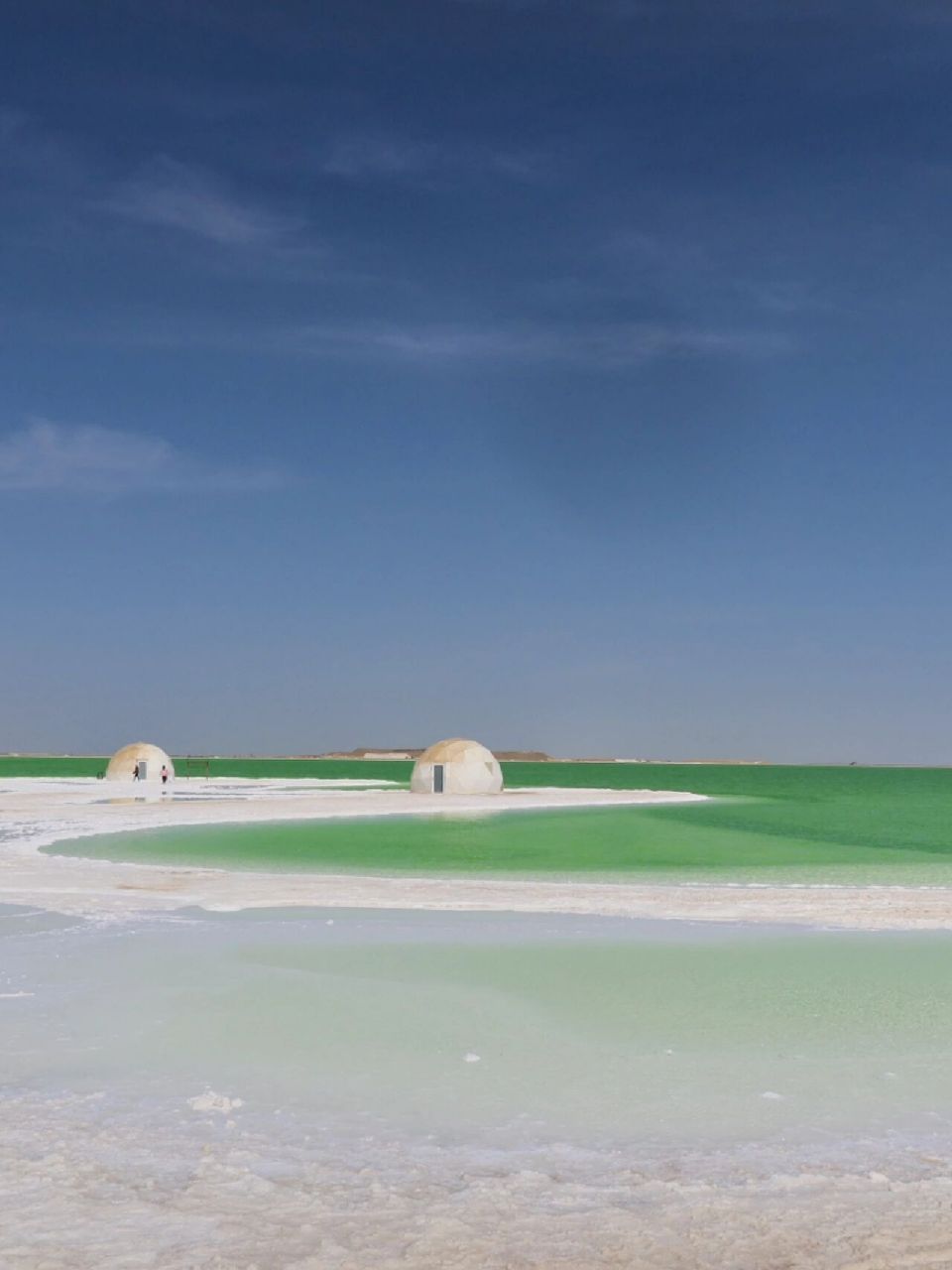 察尔汗盐湖|超治愈的无滤镜"苹果绿"08 察尔汗盐湖是中国最大的盐湖