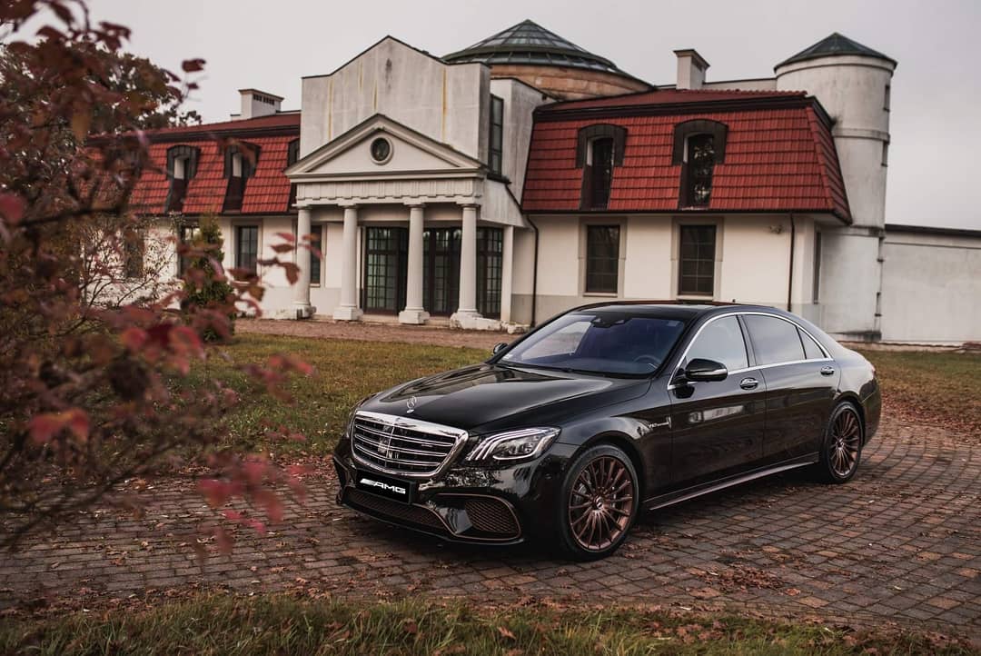 奔驰s65amg 典藏版,老款之中堪称经典中的巅峰之作,是你的梦想吗?