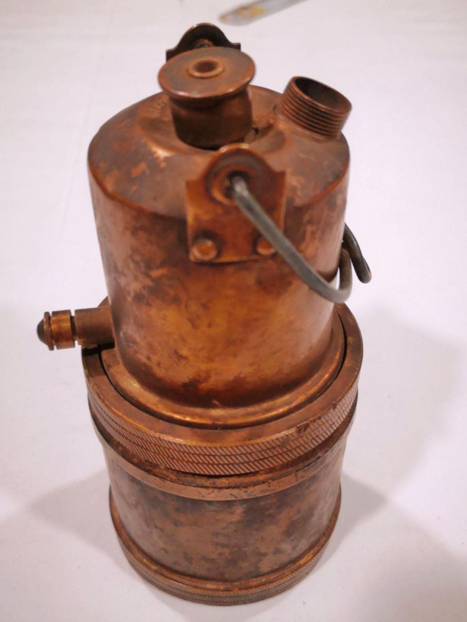 个人藏品:嘎斯灯