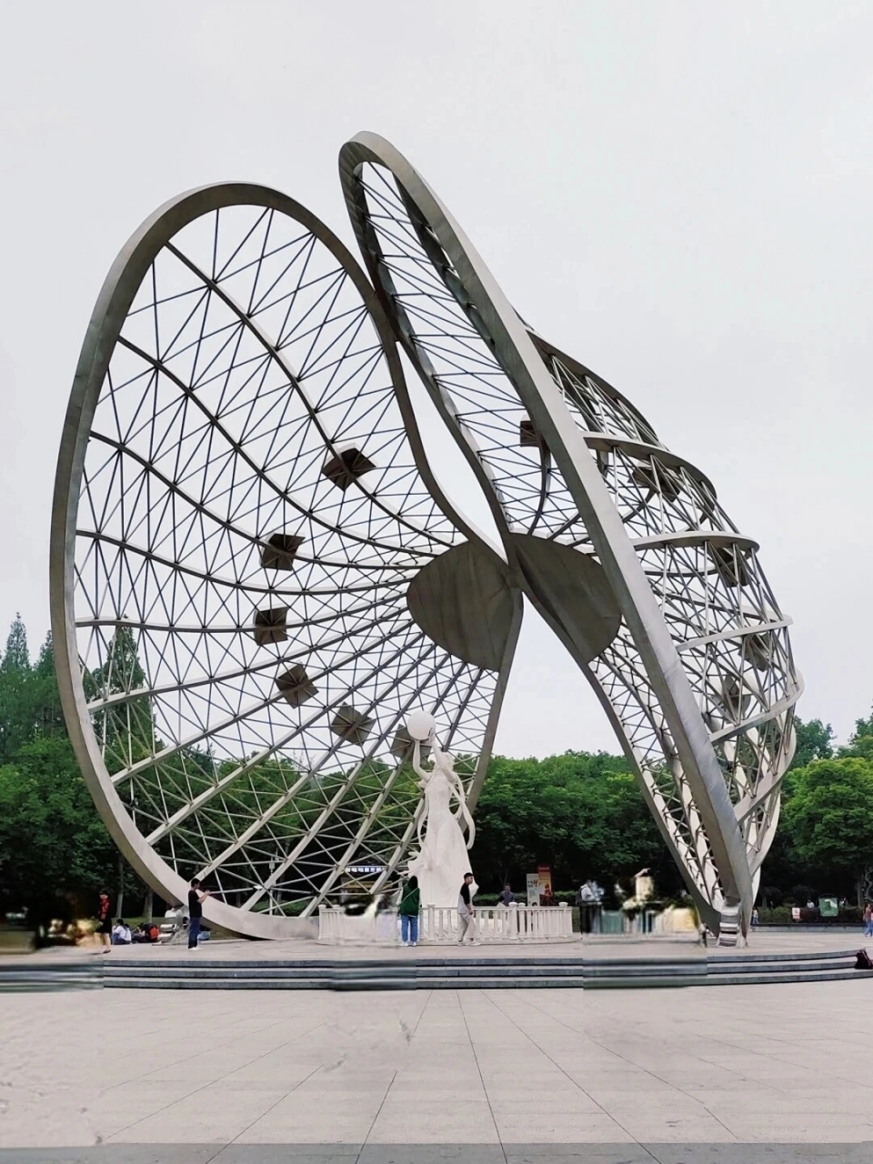 蚌埠住了 | 大学生蚌埠一日游 一名蚌埠大学生的周末 栖岩寺 90门票