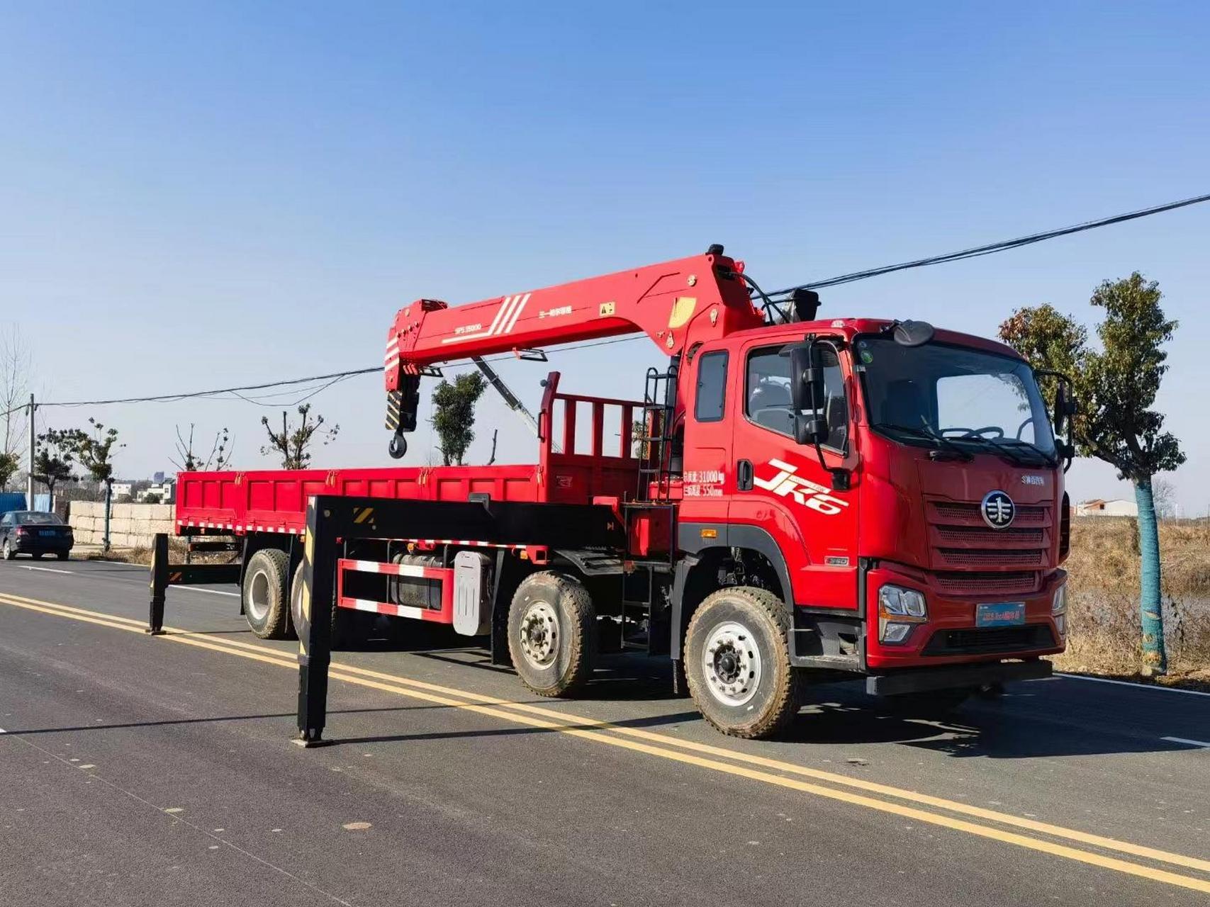 一汽解放前四后八三一16吨随车吊,春节促销惊爆价53.