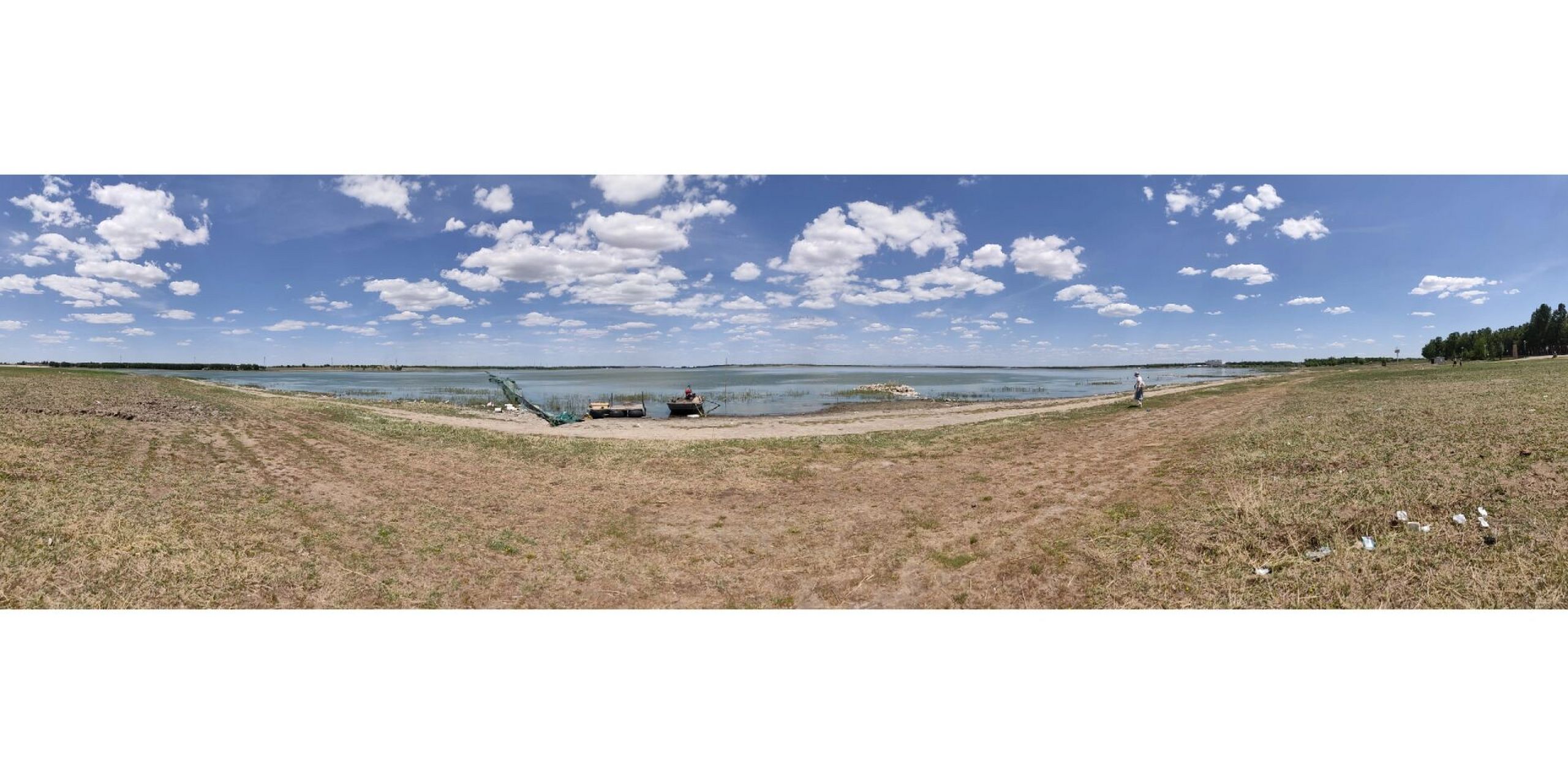 张北草原天鹅湖 张北天鹅湖位于张北县北侧,距离县城车程约5公里左右