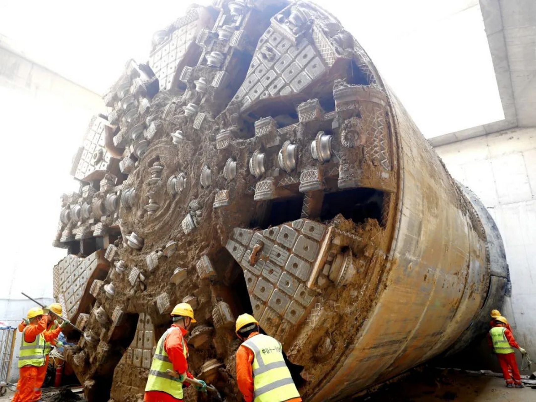 3月9日,武汉地铁19号线鼓架山站至花山新城站4.