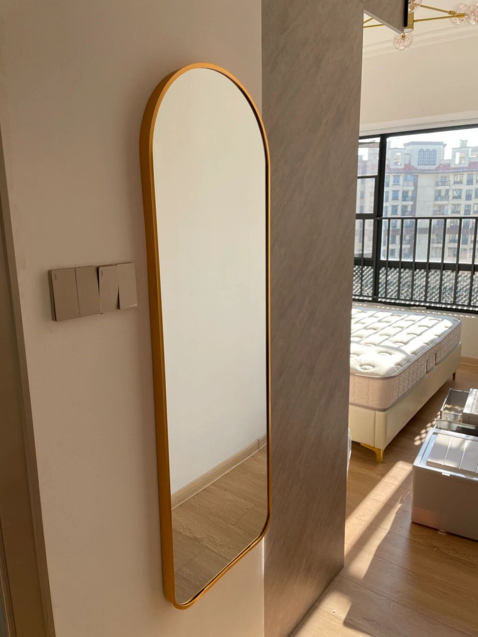 全身镜摆放位置～ 终于找到最合适的位置放全身镜啦 我买的是120✖