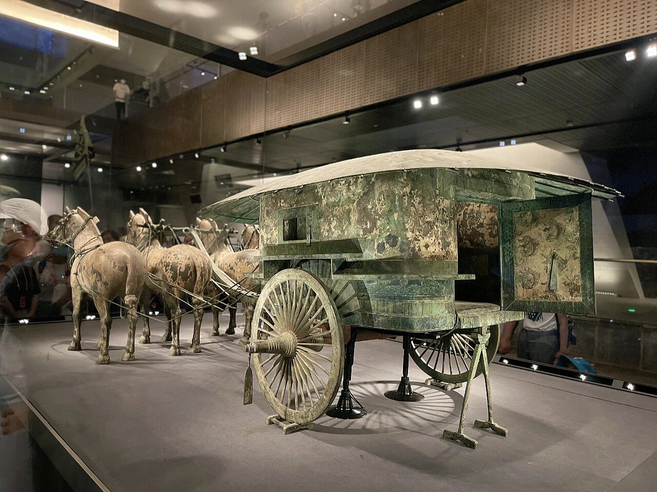 世界上最贵的车,秦始皇陵出土青铜安车