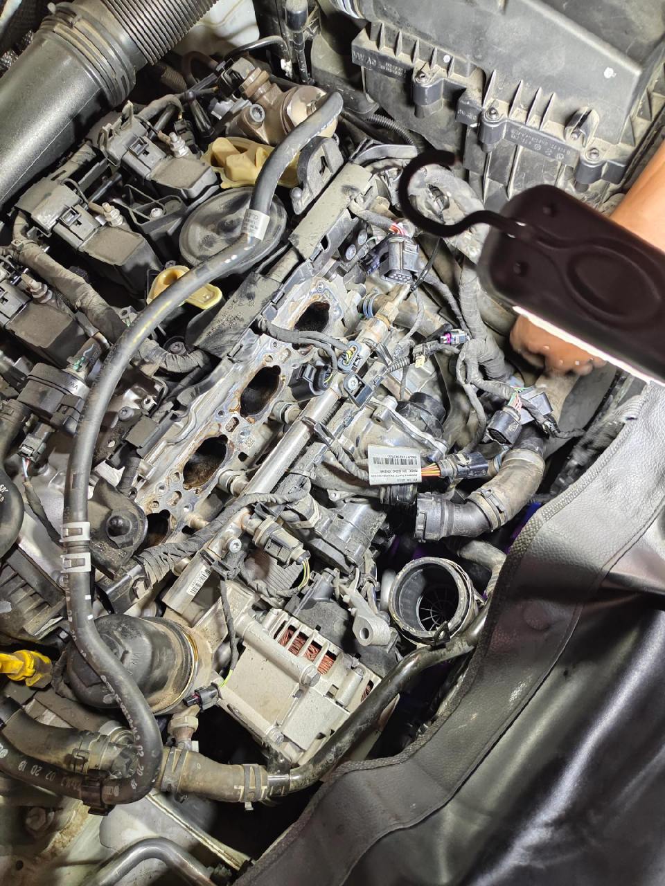 奥迪三代ea888更换原厂水泵