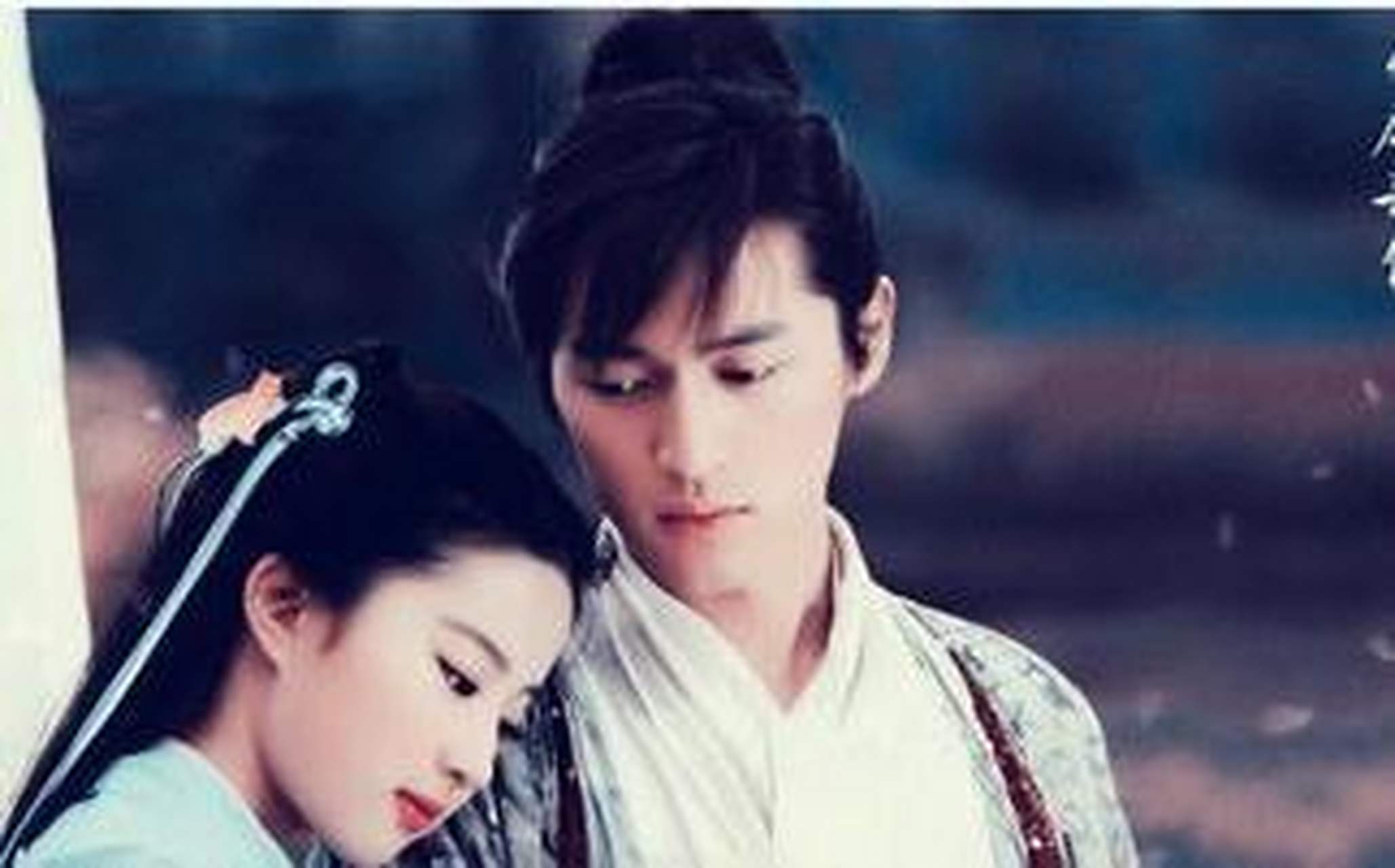 胡歌和刘亦菲合作的《仙剑一》不知是多少人的青春,李逍遥和赵灵儿又