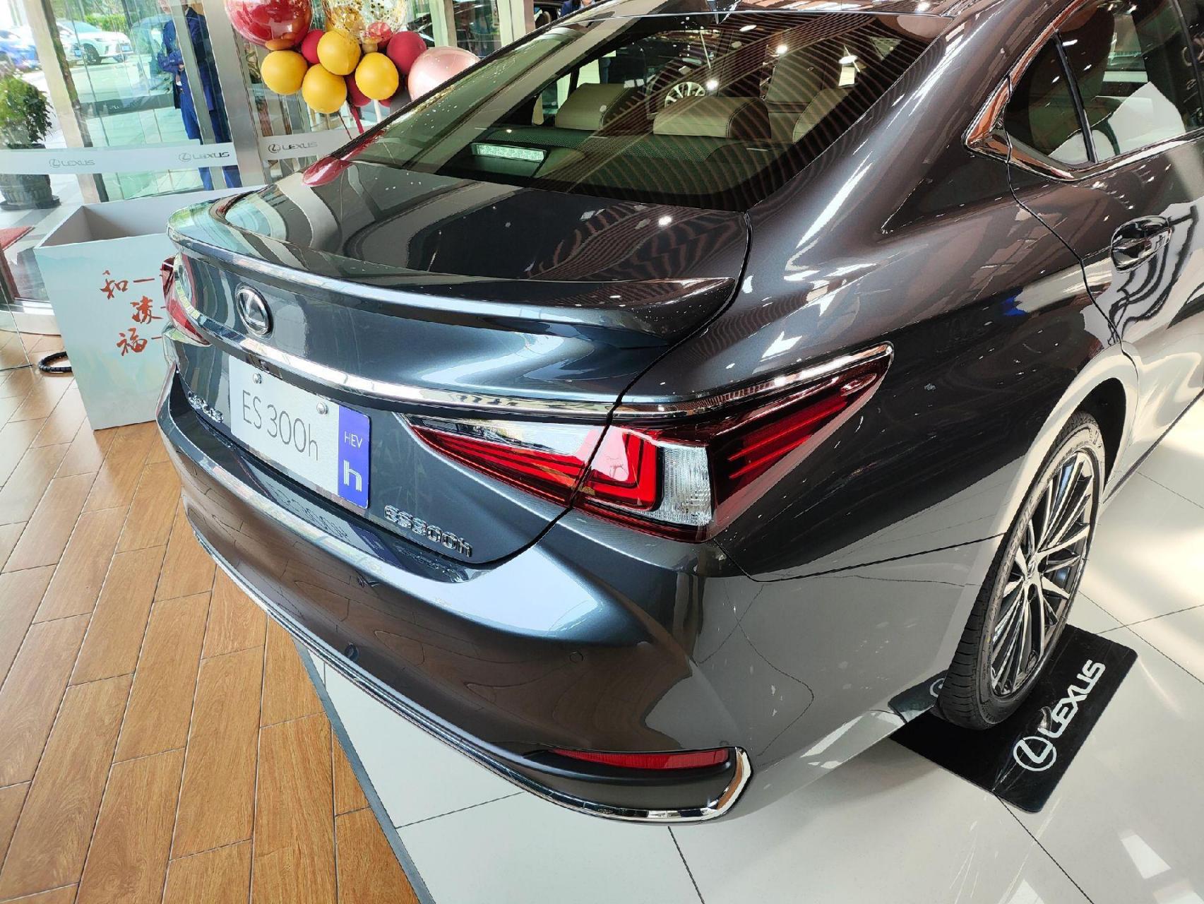 雷克萨斯es300h 每天推荐好车