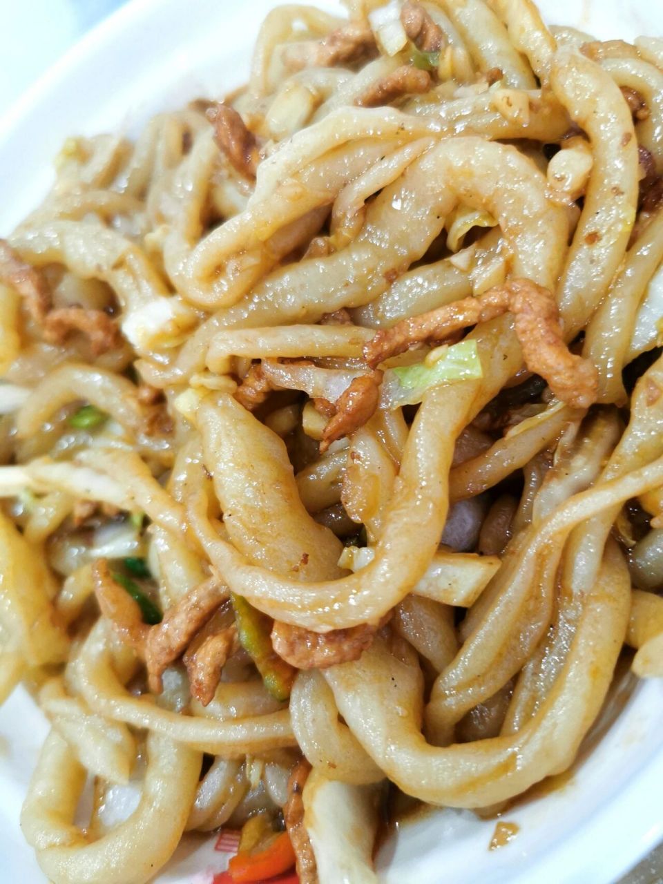 炒剔尖面 番茄鸡蛋炒剔尖面和白菜肉丝炒剔尖面,很好吃香滑劲道qq弹弹