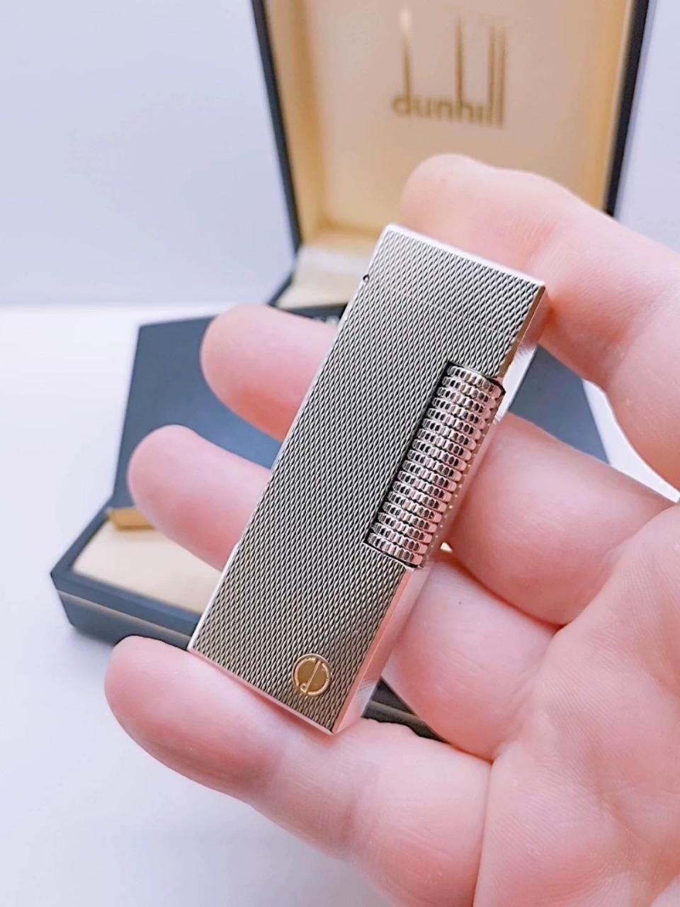 登喜路第五代气体打火机,经典镀银麦穗纹!基本全新!大全套