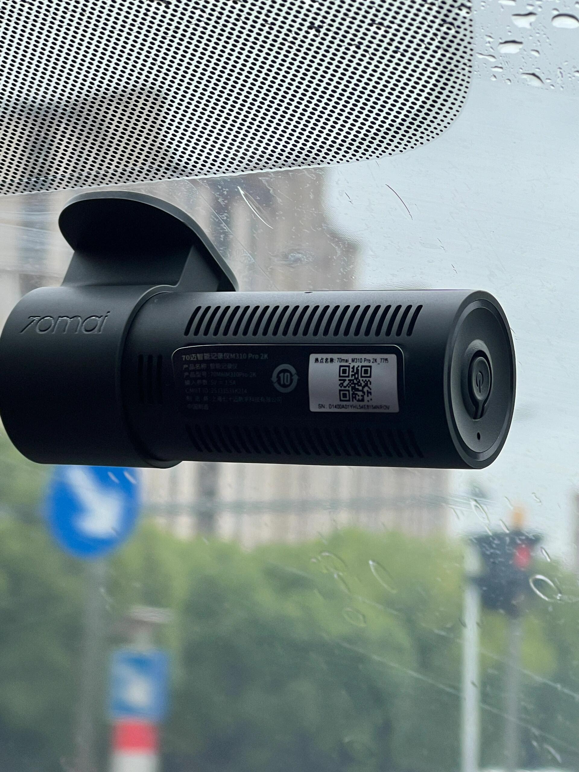 避雷70迈行车记录仪