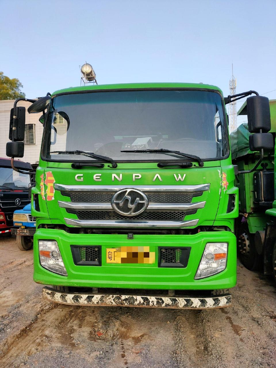 刚到前四后八2020年9月红岩杰豹,280马力,457后桥,5.6车厢,1.2高