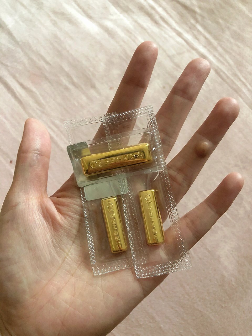 工行如意金 这个小金条好可爱啊 有点舍不得打首饰了 这样感觉也很