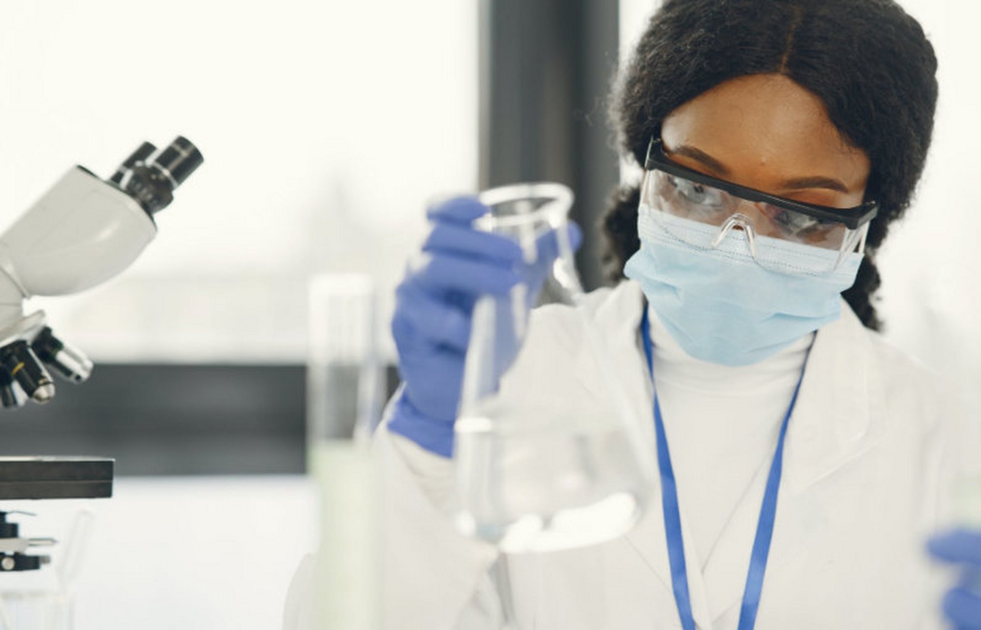 【华熙生物:李慧良辞去公司副总经理,首席技术官职务】 华熙生物