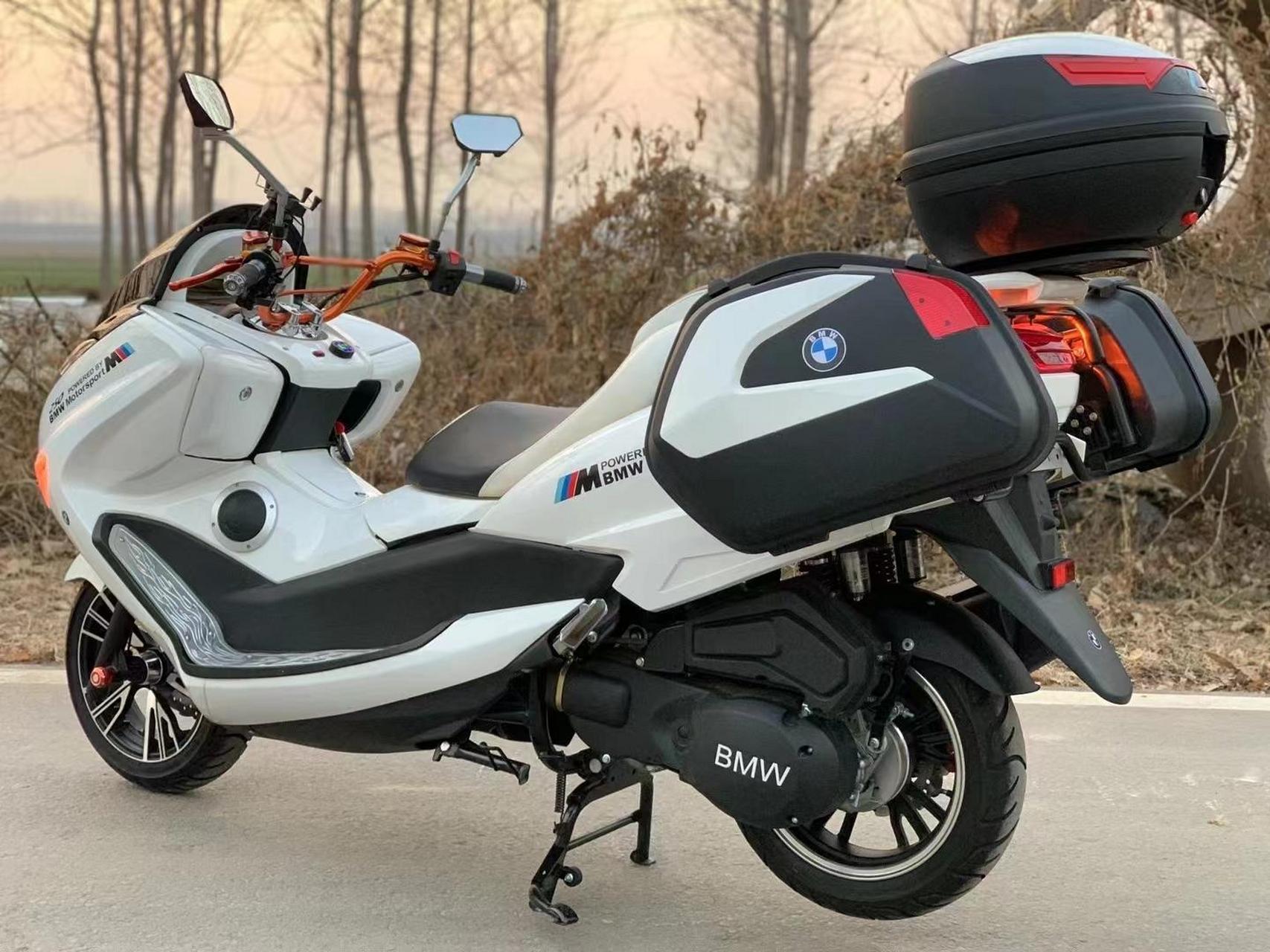 售价:13780元 包邮全新24款宝马款旅行大船,搭载电喷引擎 全液晶仪表