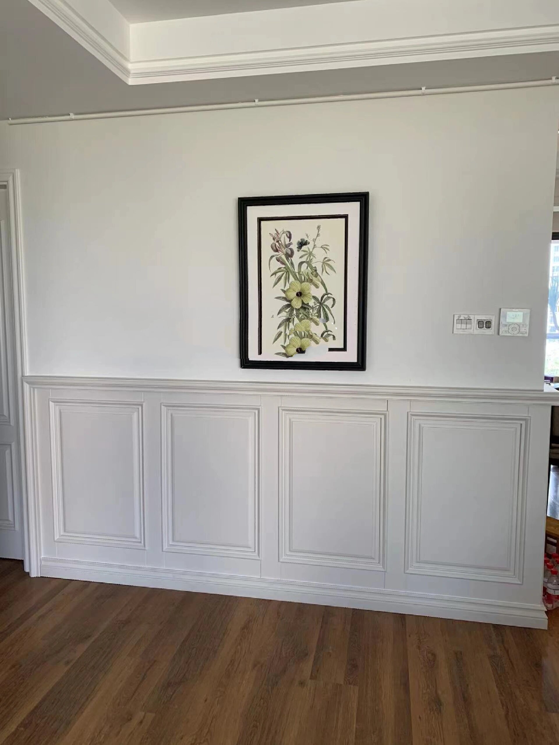 美式轻奢墙裙,高颜值装修必备 9999说起墙面设计,相较于简单的