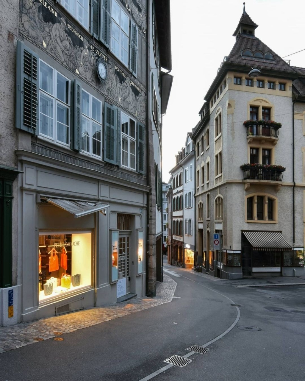 世界艺术之都-巴塞尔 巴塞尔是瑞士的第三大城市,仅次于苏黎世和