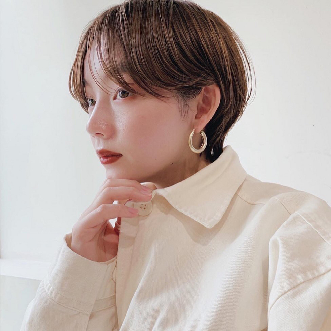 折耳短发 初恋短发 高俊熙短发 这款短发,给人的第一感觉就是甜美