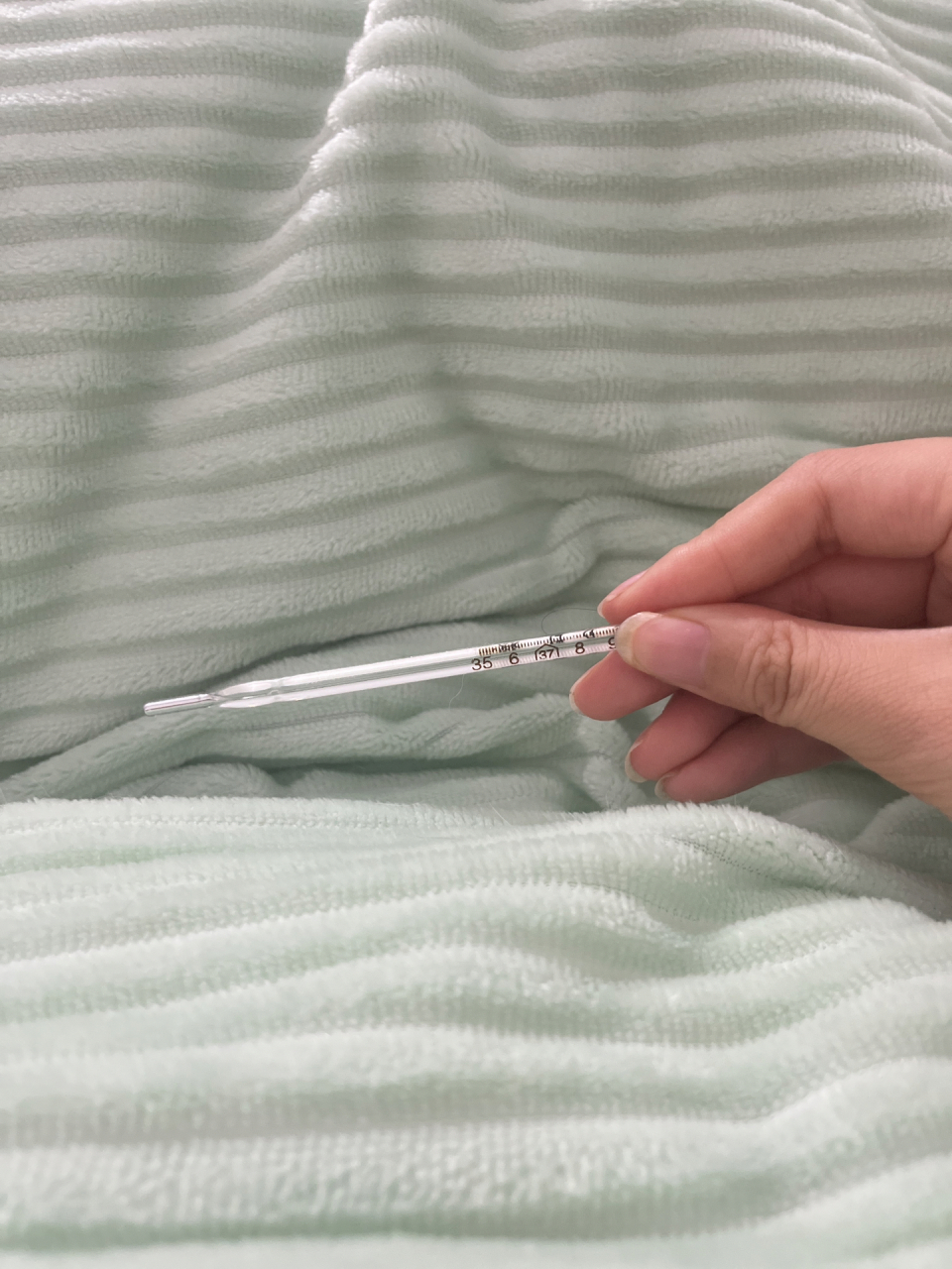 水银温度计使用指南 1.