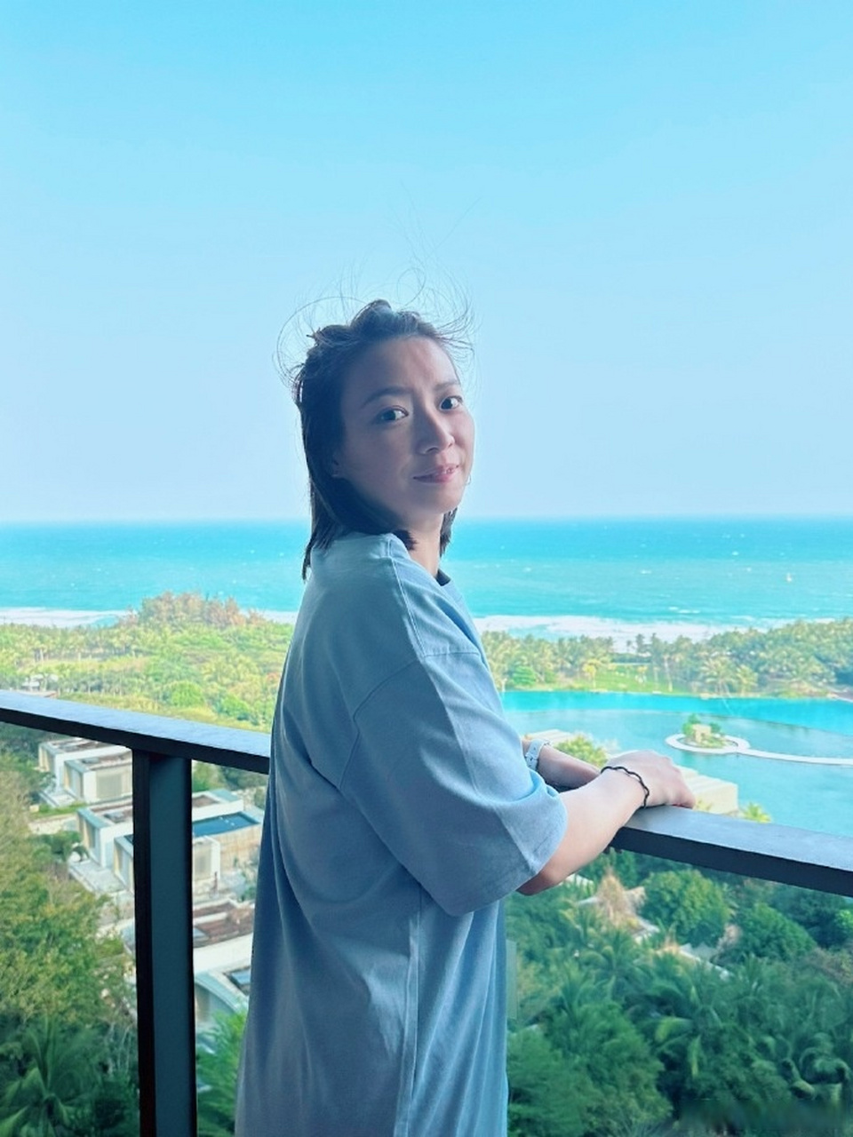 羽毛球# 元气满满的一天开始啦[太阳]#黄雅琼