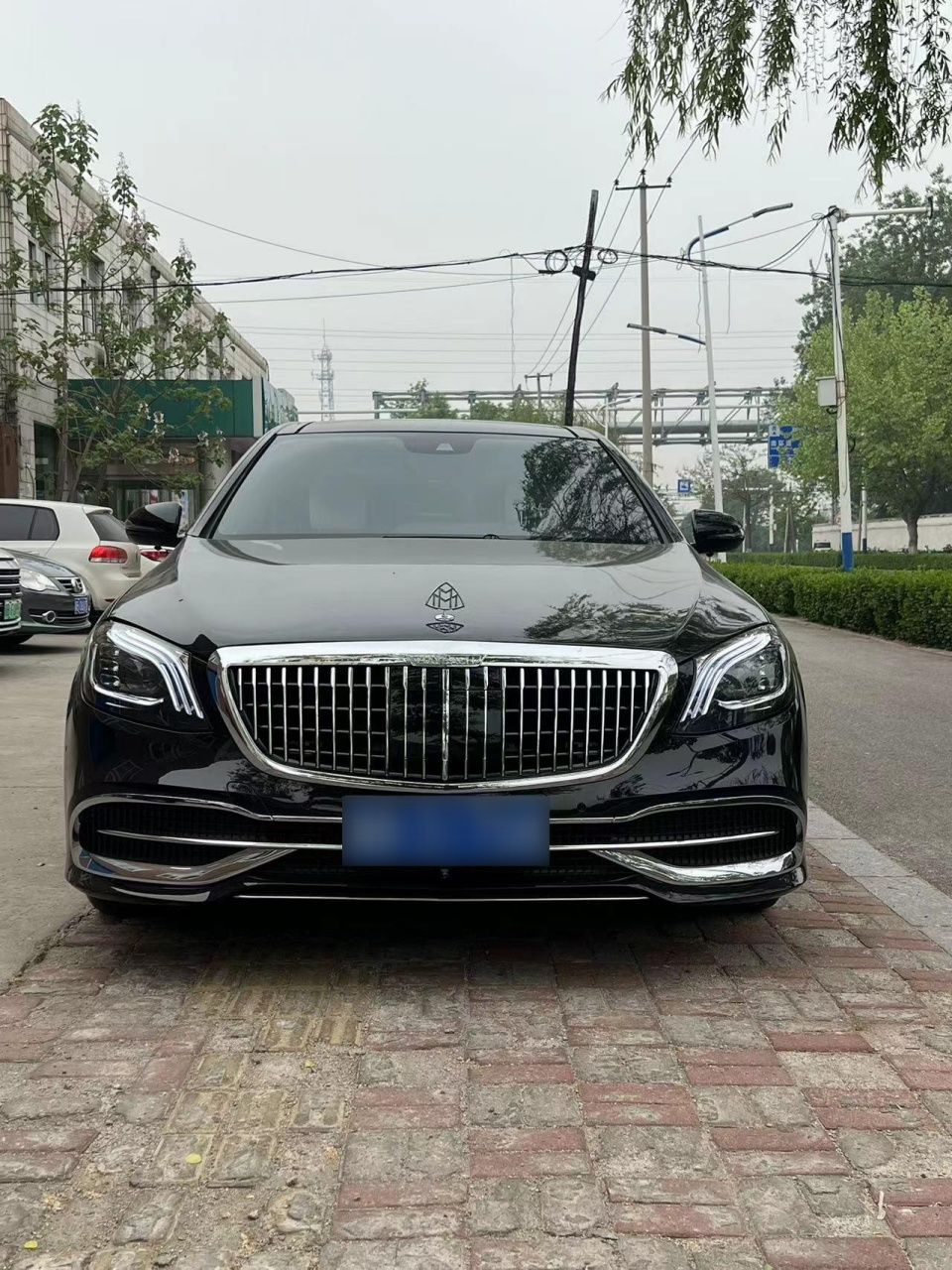 升级迈巴赫,实表14万,价格10个多