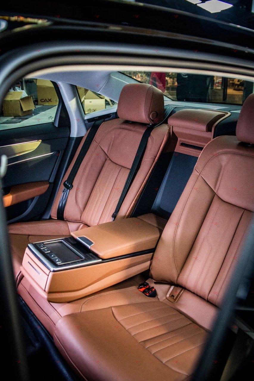 奥迪a6(c8)后排座椅调节 需要它来提升后排座椅体验 ——来自北京