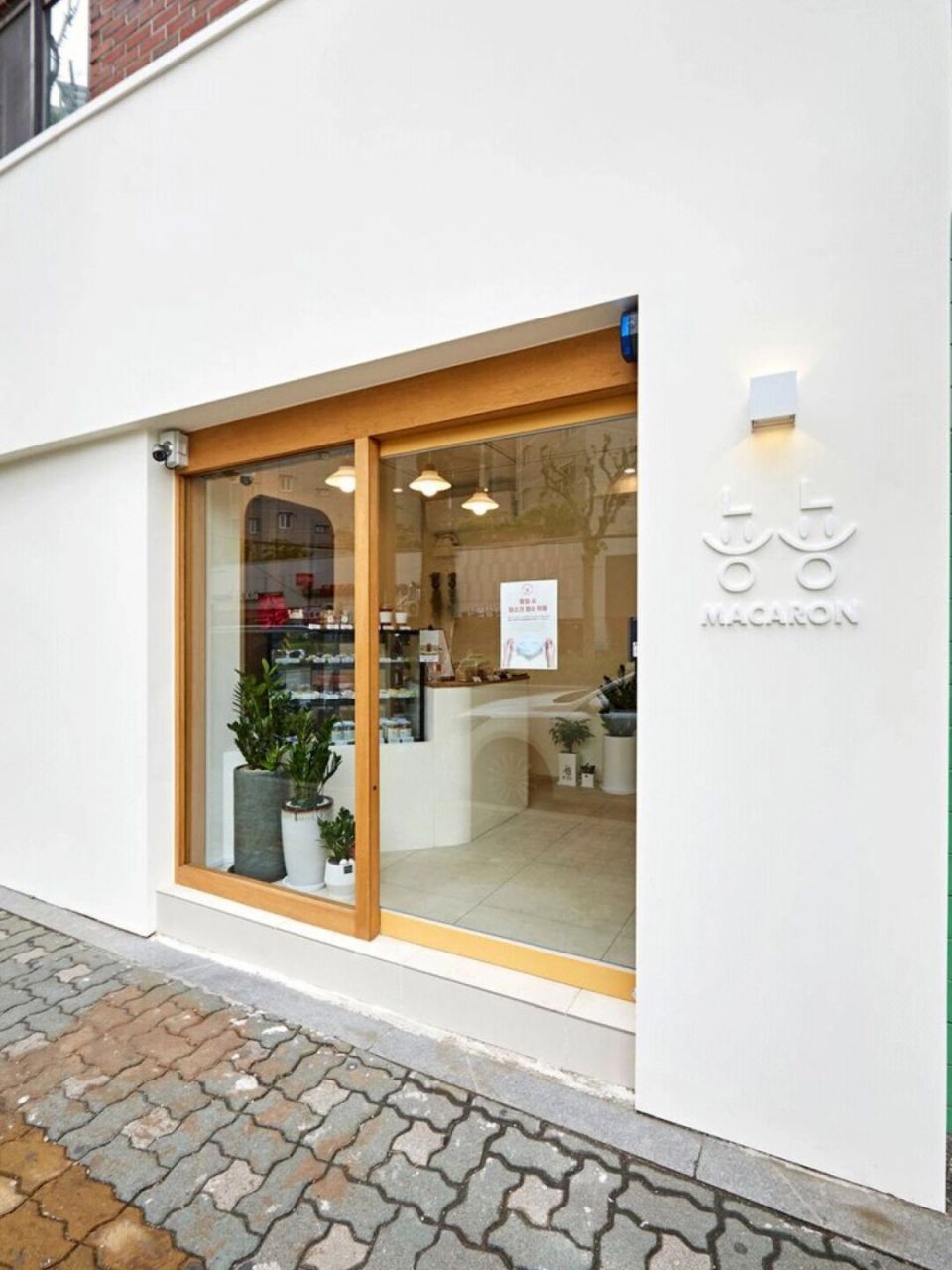 20平的面包店2w装修落地|低成本装修店铺 92在设计过程中,客户问得