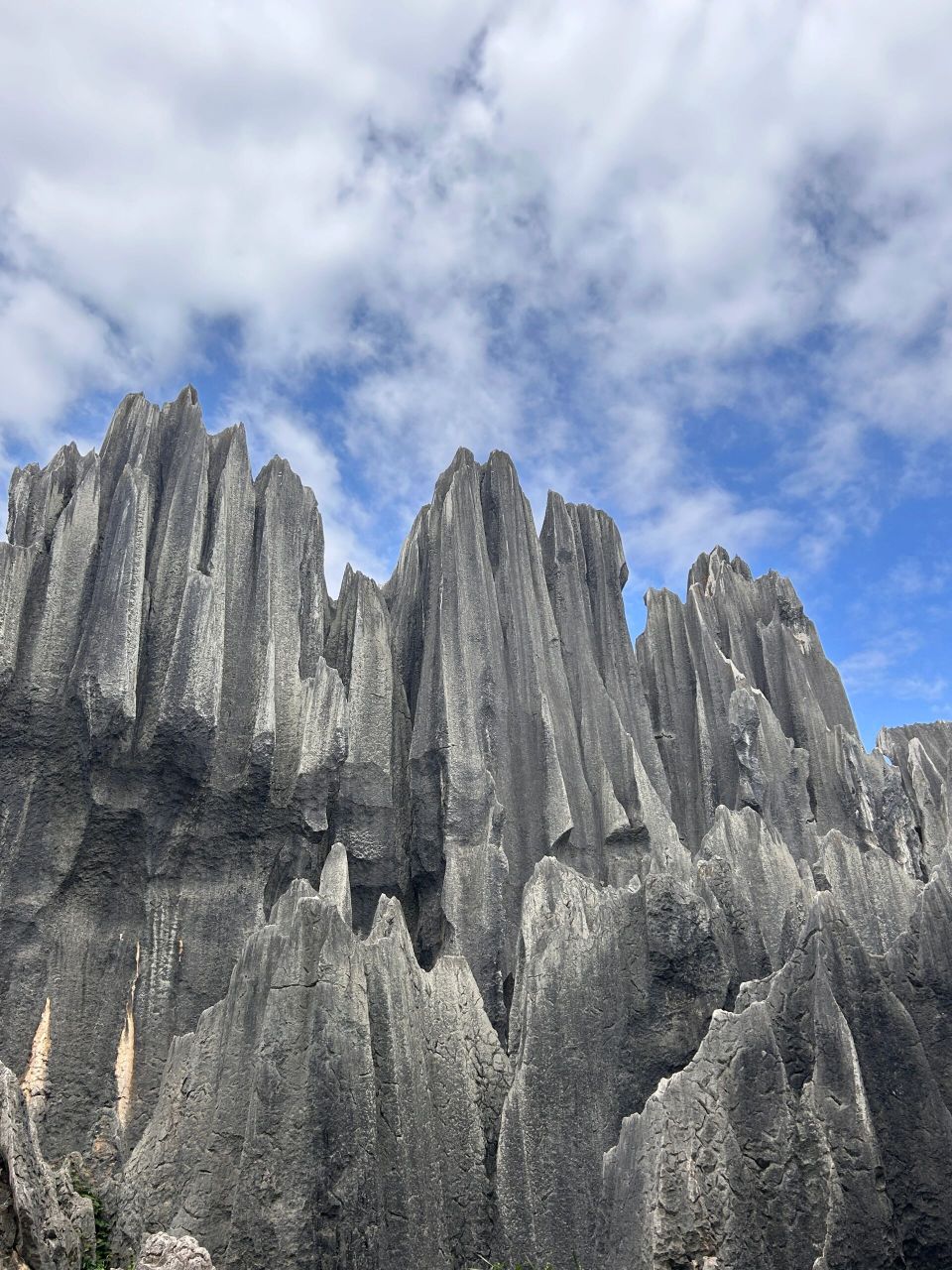 攻略 昆明市石林风景区,又称为云南石林,位于昆明石林彝族自治县境内