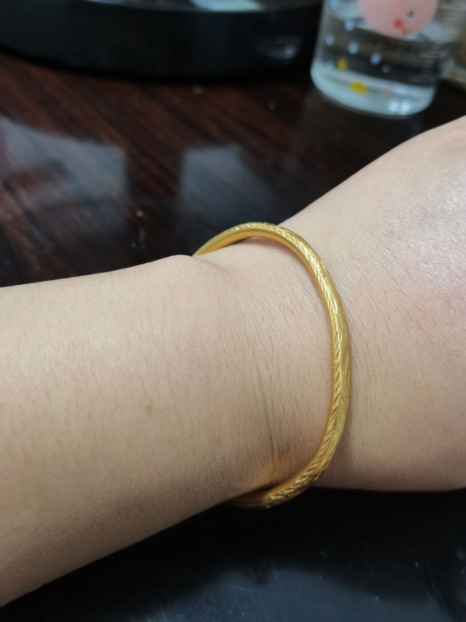 黄金带久了是不是都会有耗损啊, 黄金手镯戴了五年了 一直戴没拿下来