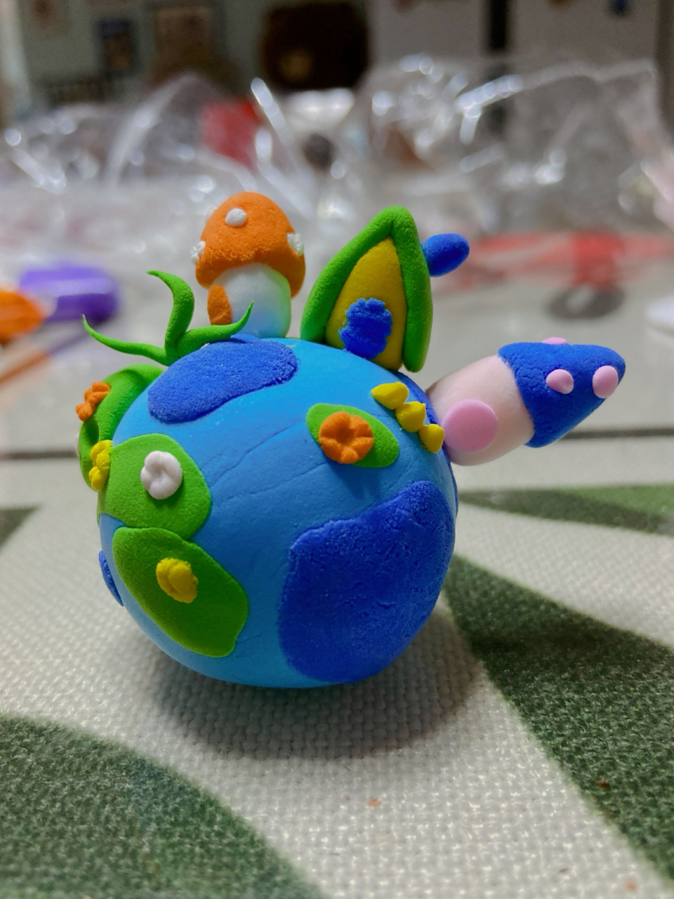 保护地球保卫家园粘土作品来啦 五年级粘土作业 保护地球94 保卫