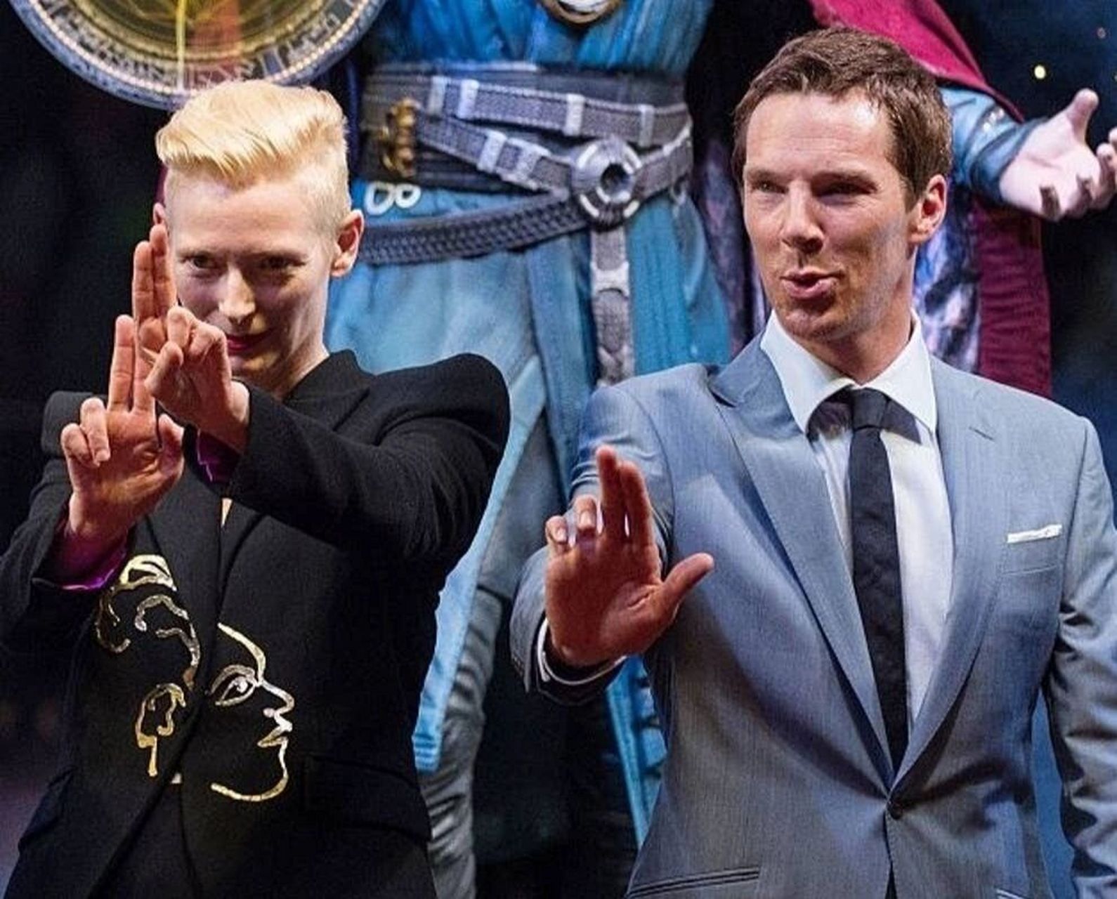 奇异博士与古一一起出席电影宣传活动 蒂尔达斯文顿是英国9297