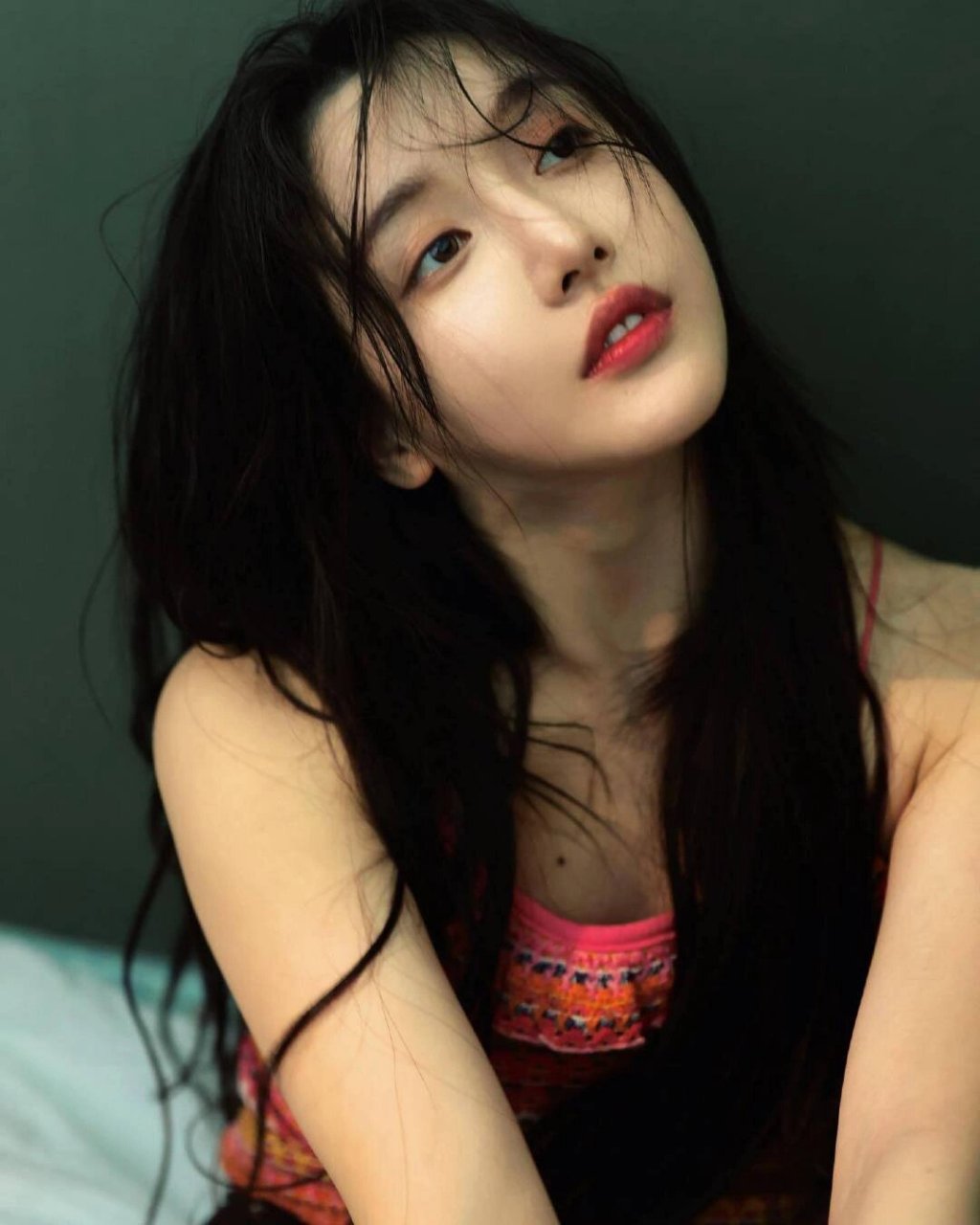 姜贞羽秋橘少女感写真 姜姜手里的橘子 看起来格外的甜09