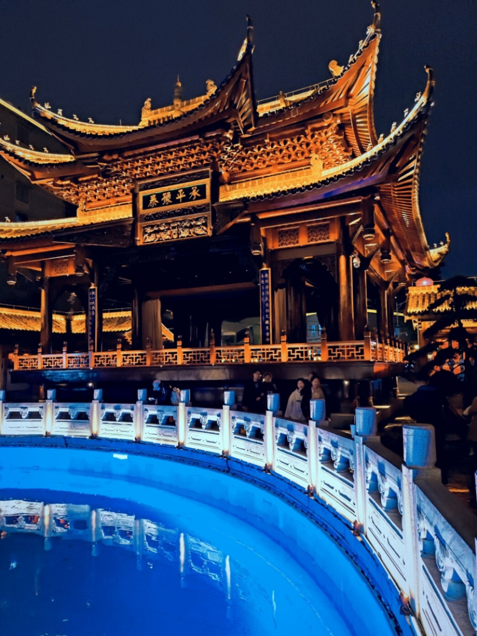 南昌万寿宫 南昌铁柱万寿宫始建于东晋,初始名旌阳祠.