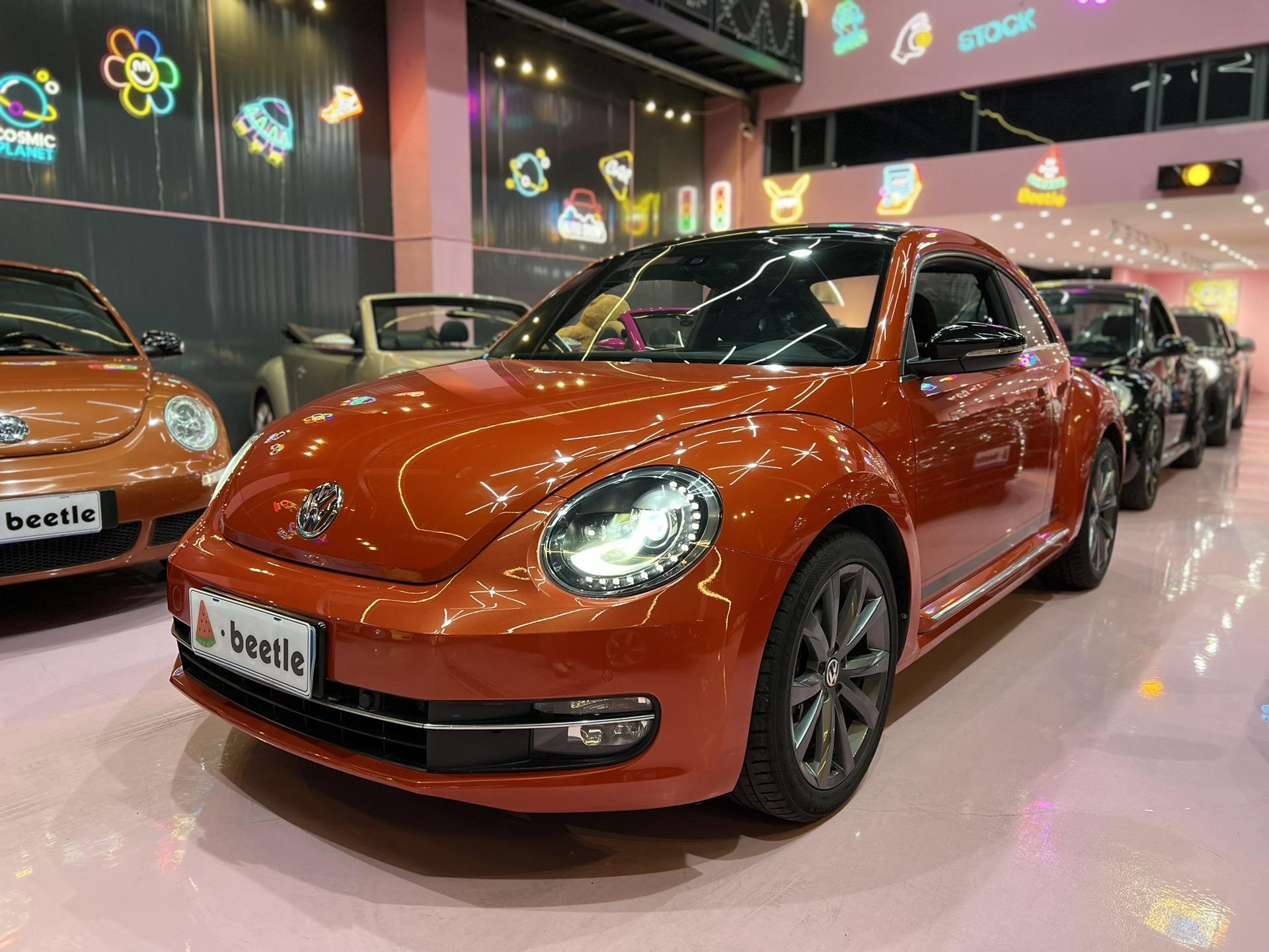 好久都没三代甲壳虫到虫窝啦总算来了一台比较精品的小虫～一手车5w多