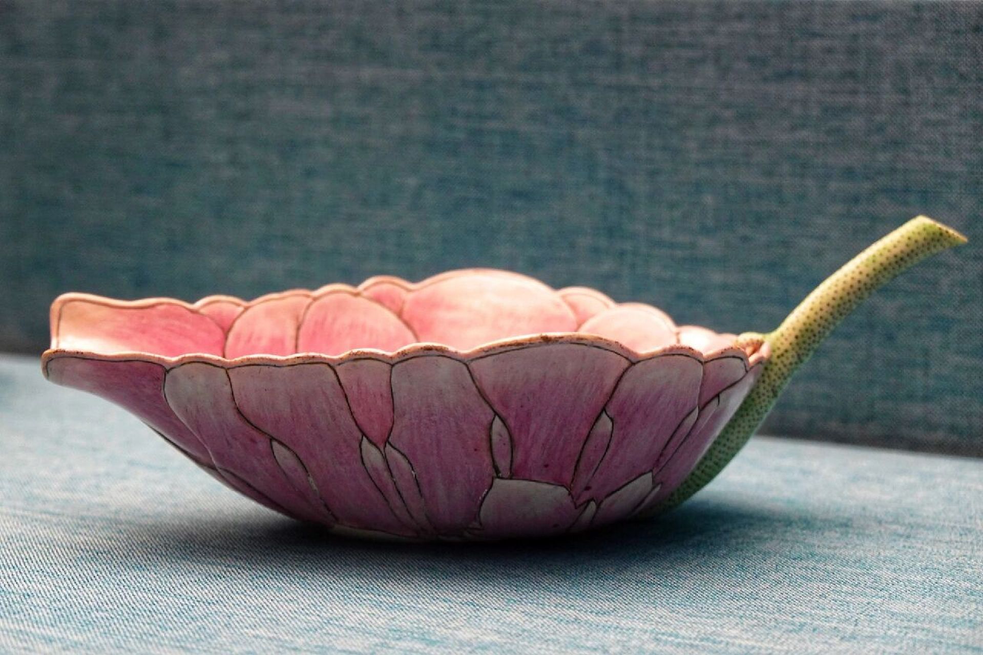 清-景德镇民窑粉彩瓷荷花吸杯 大清光绪三十四年安徽太湖附近秋操纪念