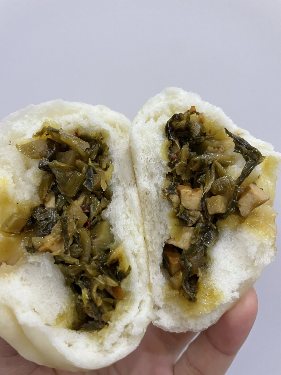 就是这个味道6015超有味的雪菜包 最近总想吃包子,刚好家里还有几