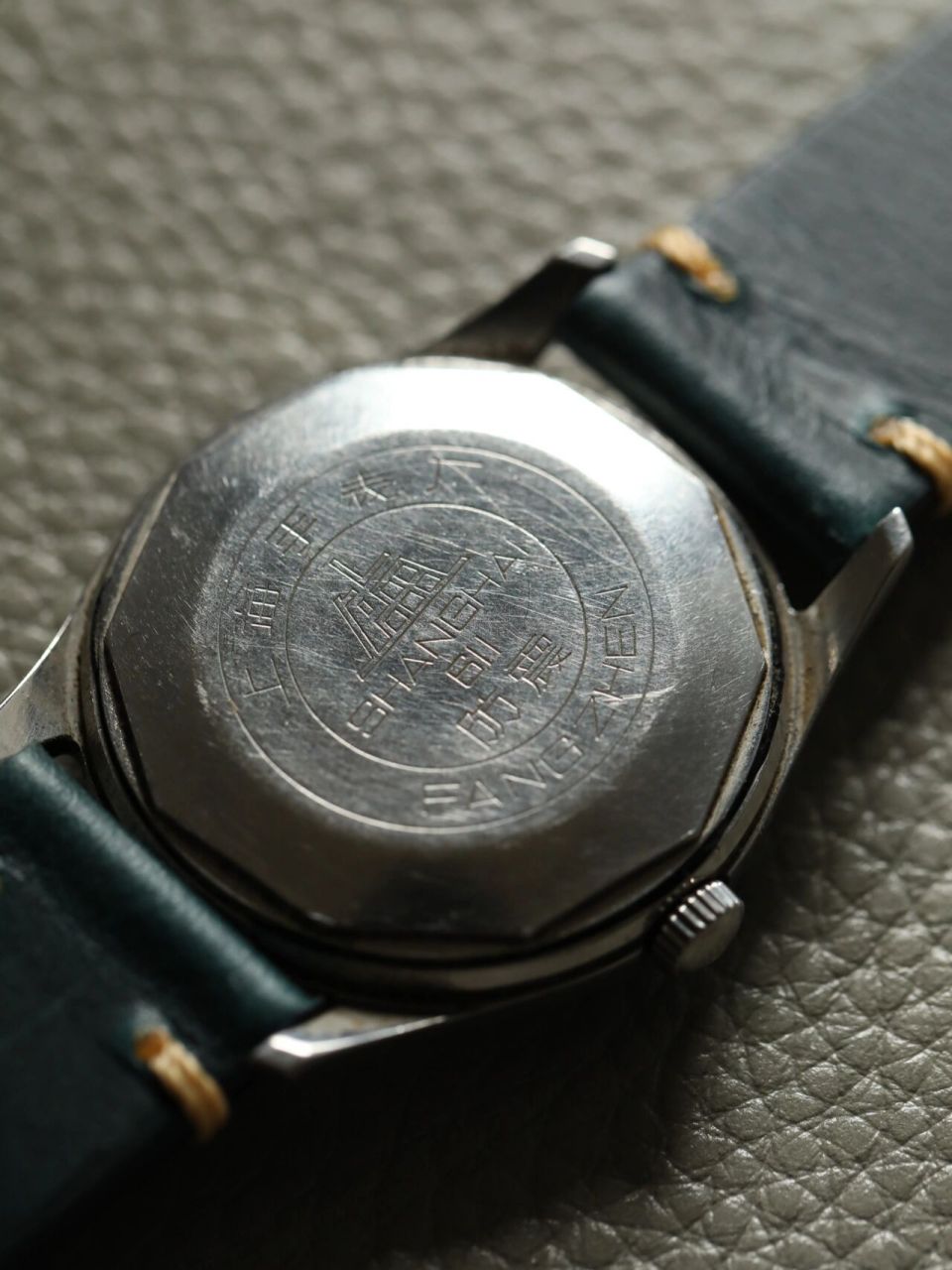 老上海机械手表611           老上海牌手表 611表盘,品相很ok,60-70