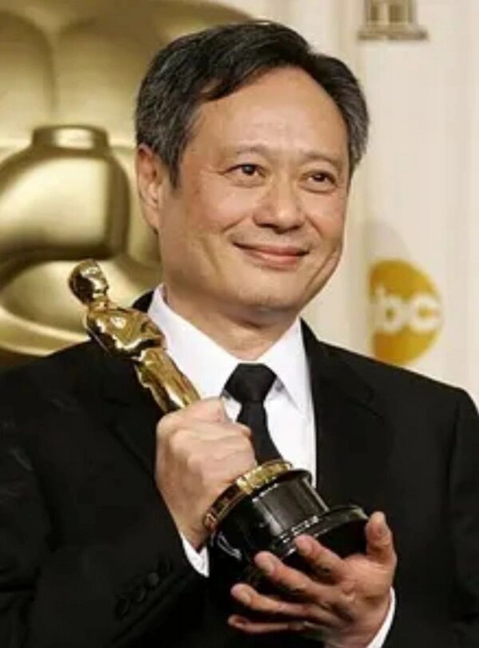李安 李安拿到奥斯卡最佳导演奖之前 《卧虎藏龙》拍完 他就有过退休