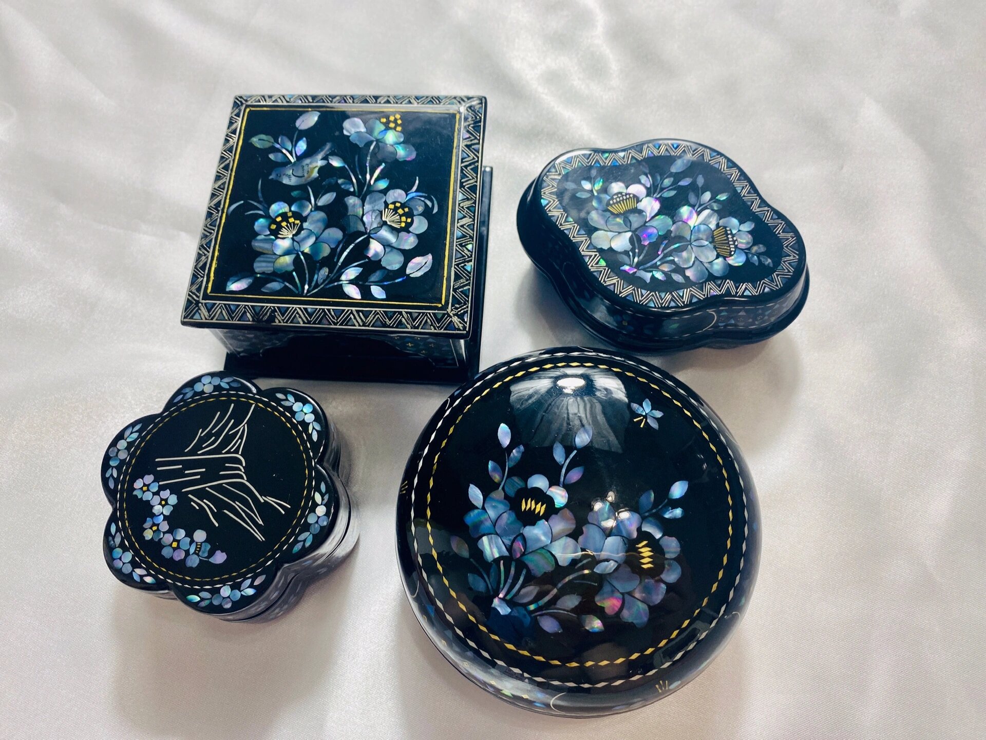 平遥推光漆器| 螺钿四方牡丹首饰盒 不愧是国花牡丹,实物质感精细