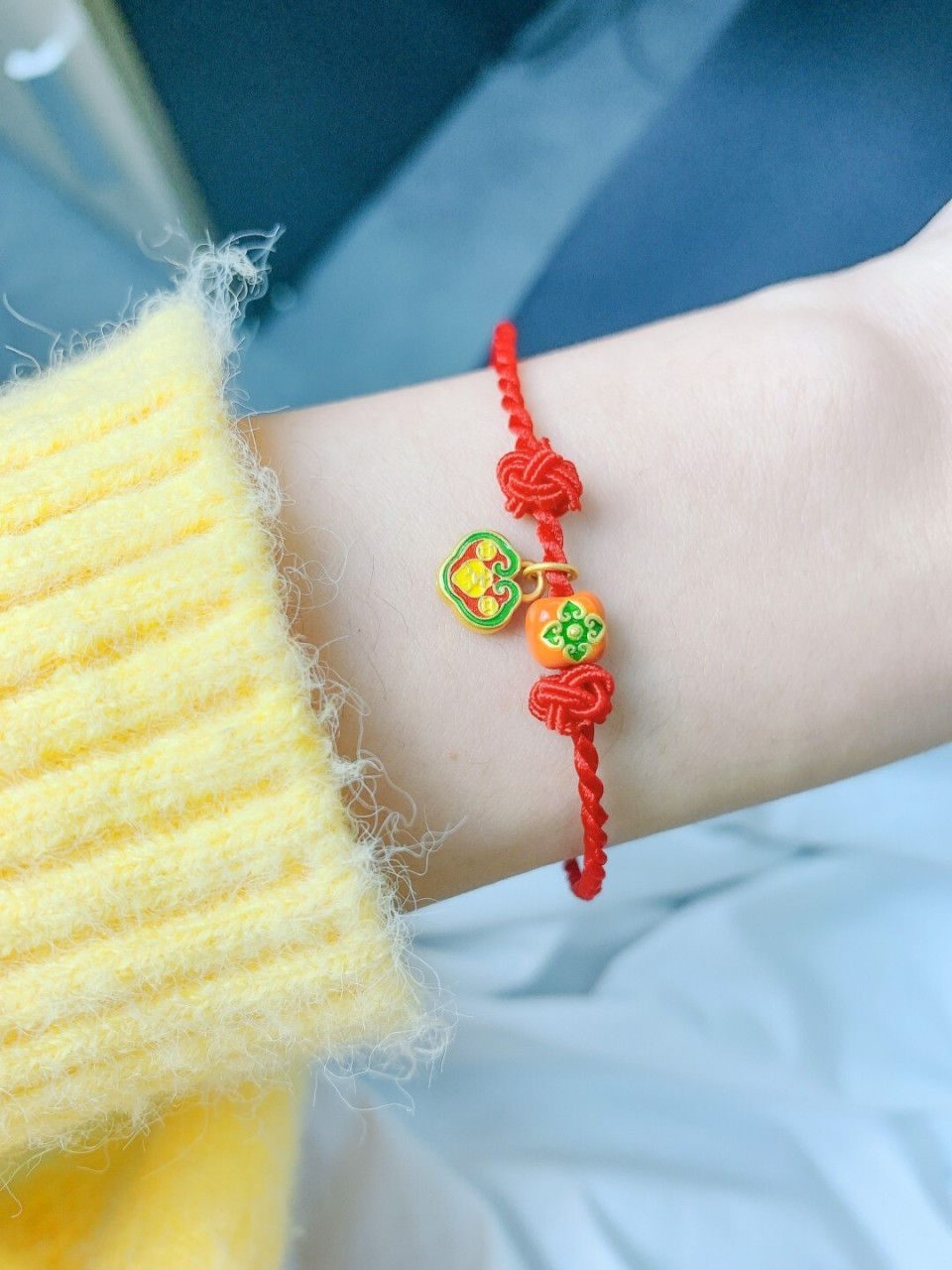 百搭平价 小克重的"柿柿如意"足金手链来啦[庆祝] 小巧精致的柿子与