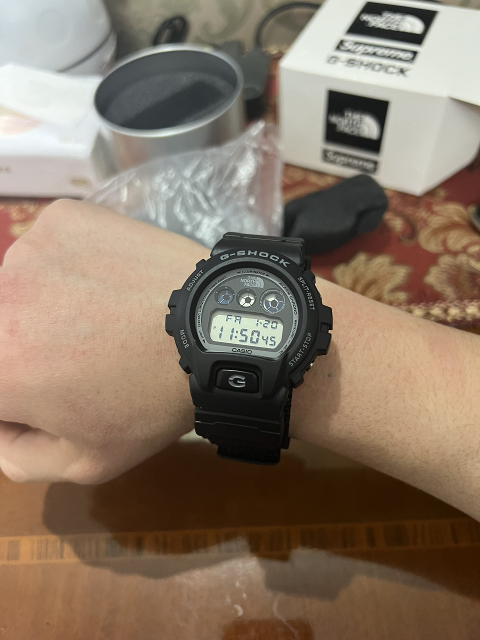gshock x supreme x 北面 三方联名 gshock x supreme x the north