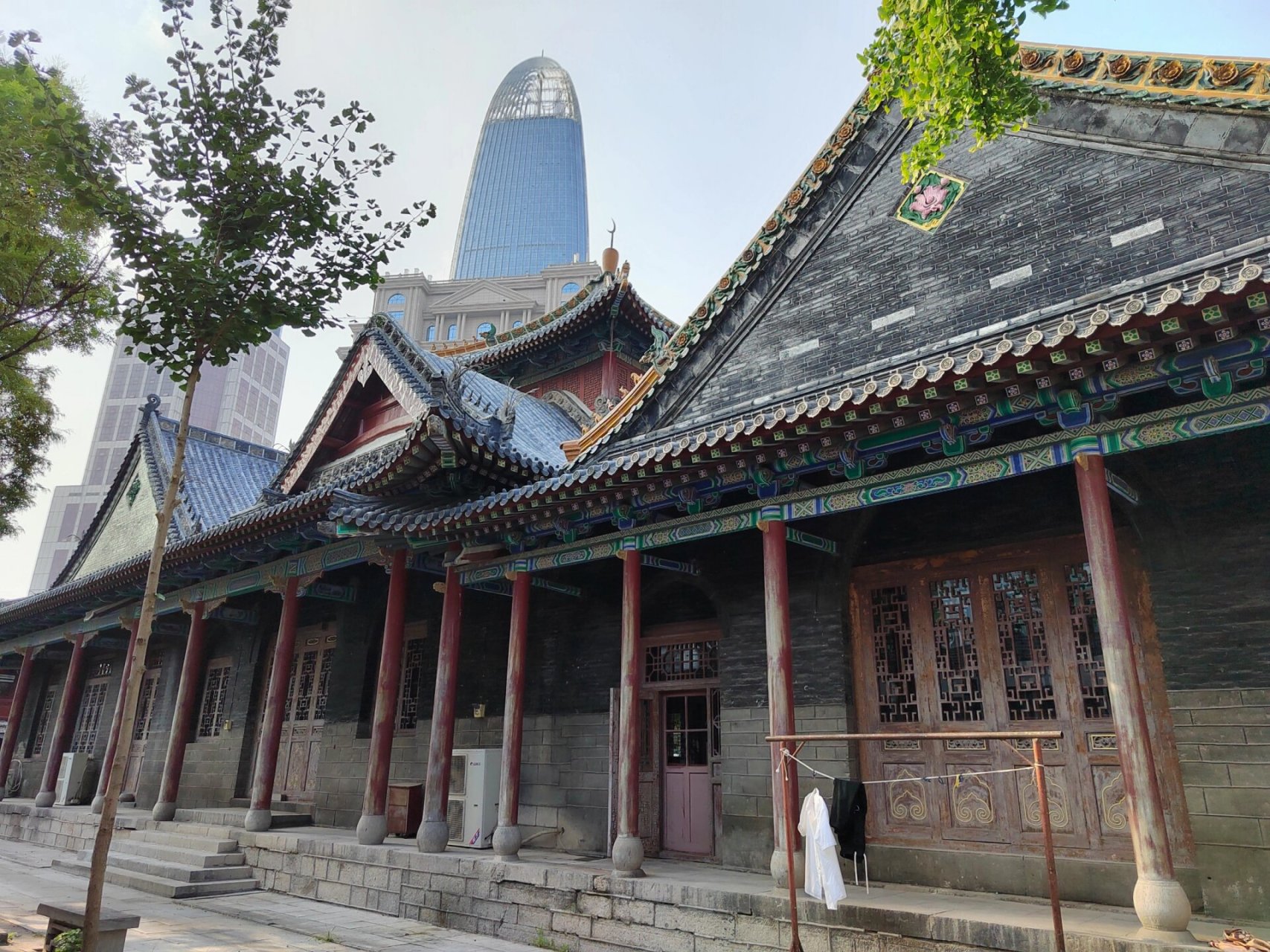 【寻迹中国】济南市61清真南大寺61礼拜大殿 位于济南市中区,典型