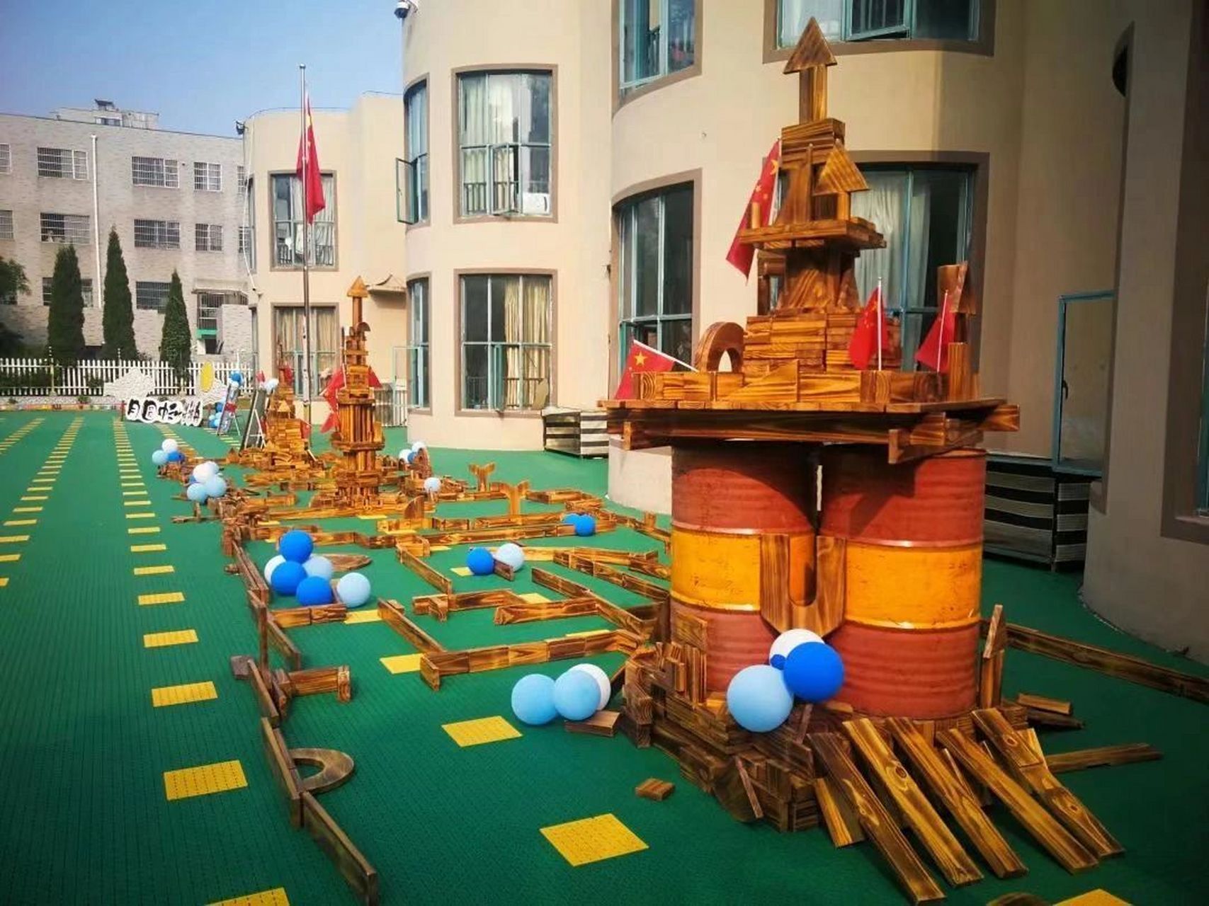 建构区 积木拼搭 火箭 分享～我们班太空主题下的火箭