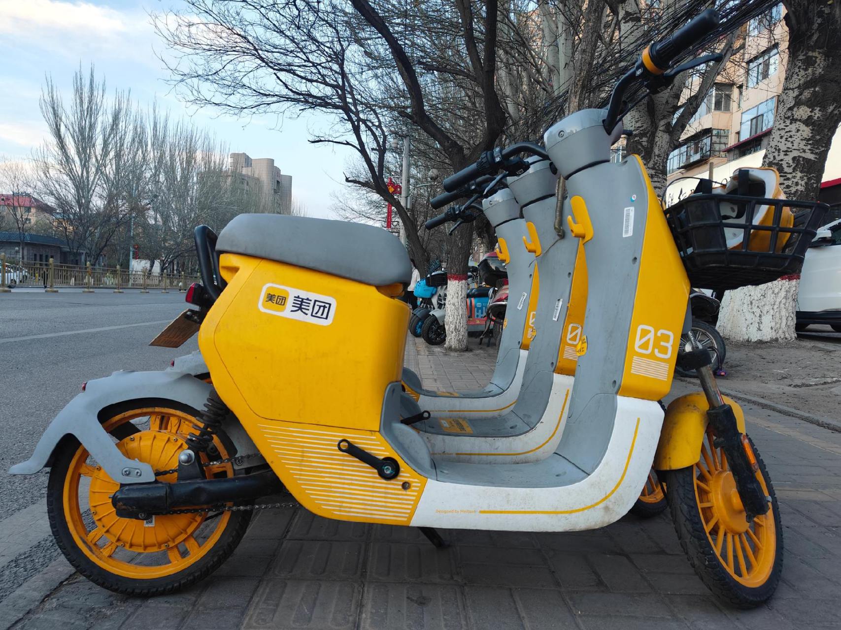 山西大同电动车 云冈区 哈罗 青桔