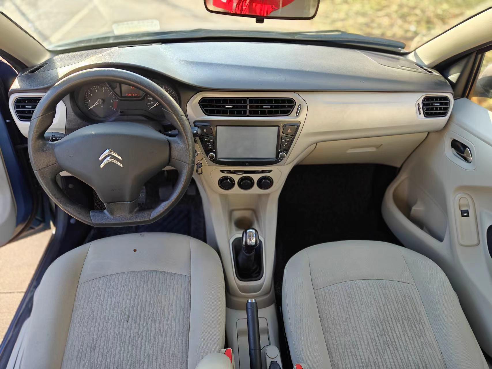 雪铁龙爱丽舍雪铁龙爱丽舍,14年2月上牌,1.6l.手动挡,8.