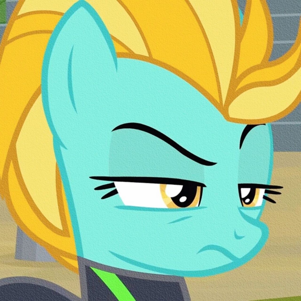 挑战收集所有帅气配角的头像六 之闪尘 救命她的眼神好撩 抱图吱声