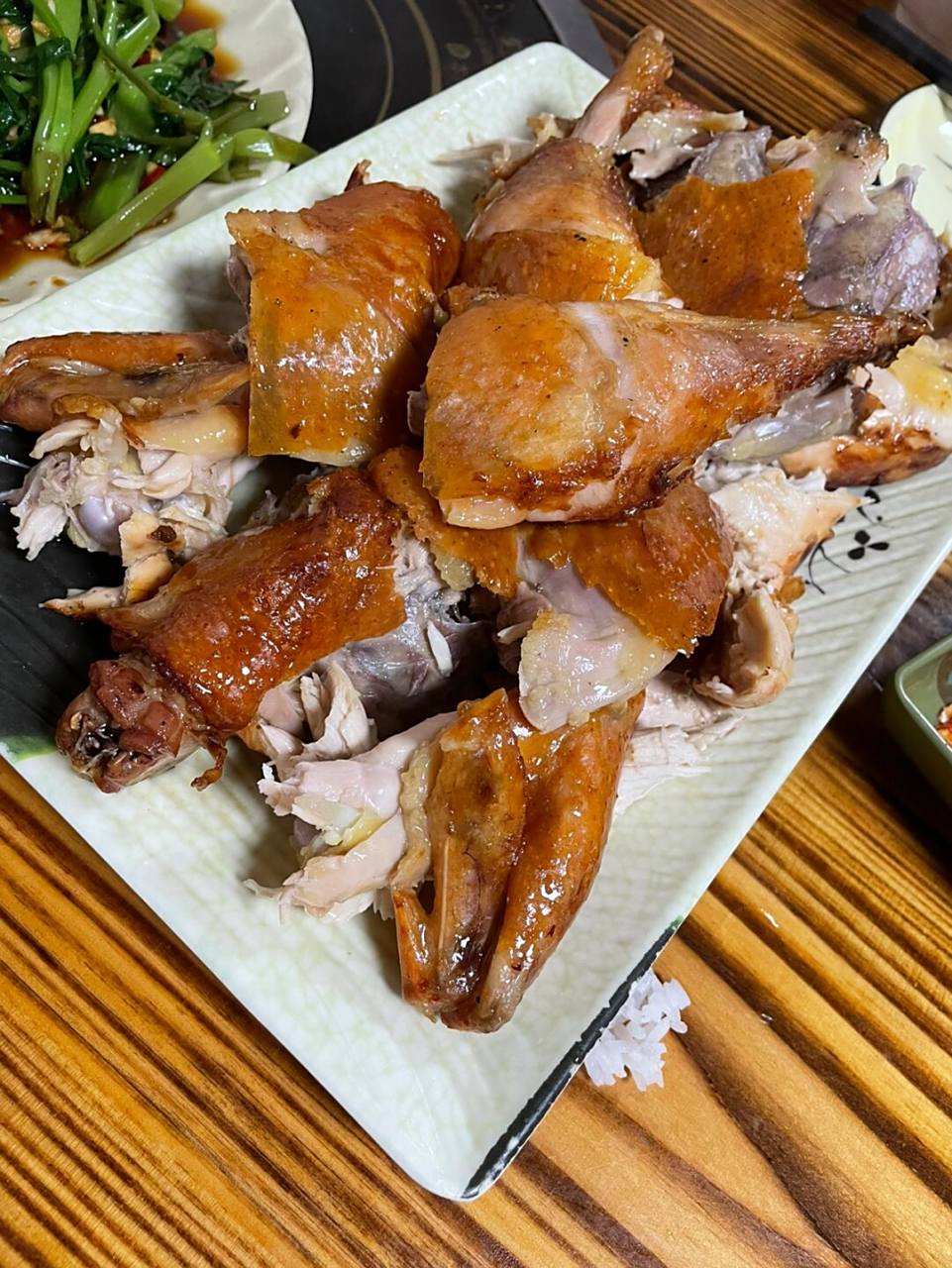 荔枝木烤鸡,吃完我想抱他家那盆炭火97回家 没吃过荔枝木烤鸡之前