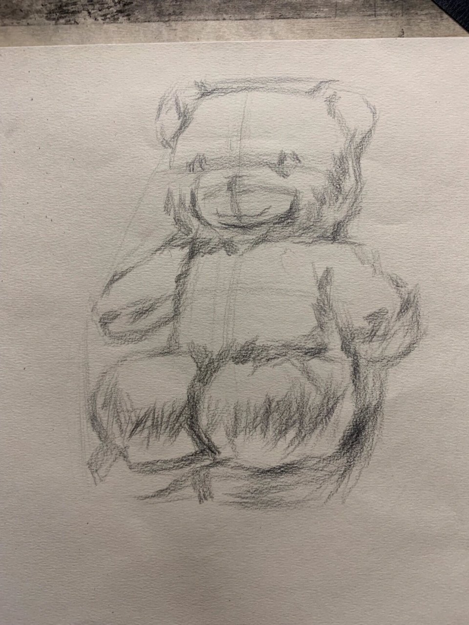 设计素描单体-如何画一只可爱的毛绒小熊 毛绒质感的物体是典型吸光体