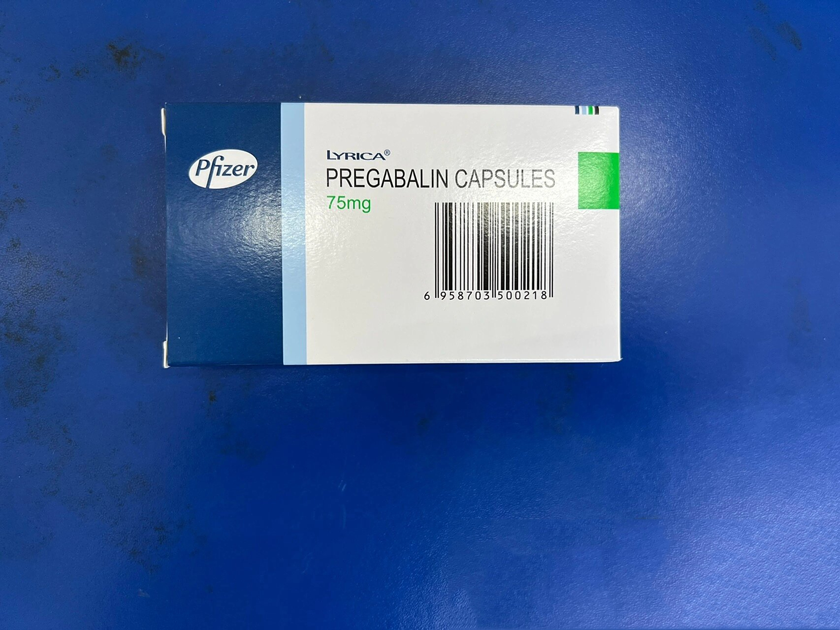 每日一药 药品名称:普瑞巴林胶囊 商品名称:乐瑞卡 药品规格:75mg*8粒