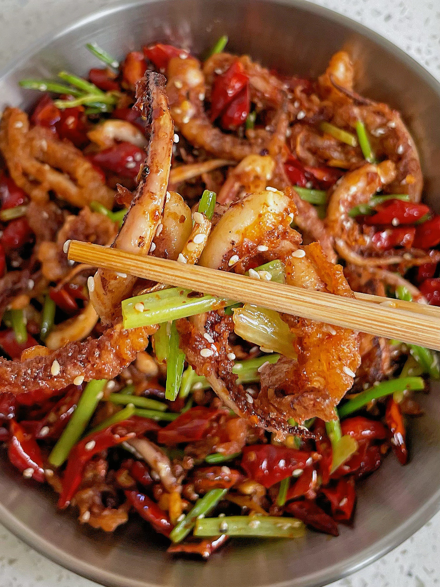 香辣酥脆的干煸鱿鱼须0909